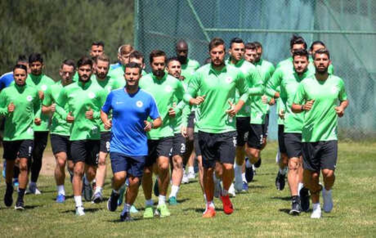 Atiker Konyaspor, Bolu\'da İlk Antrenmanını Yaptı