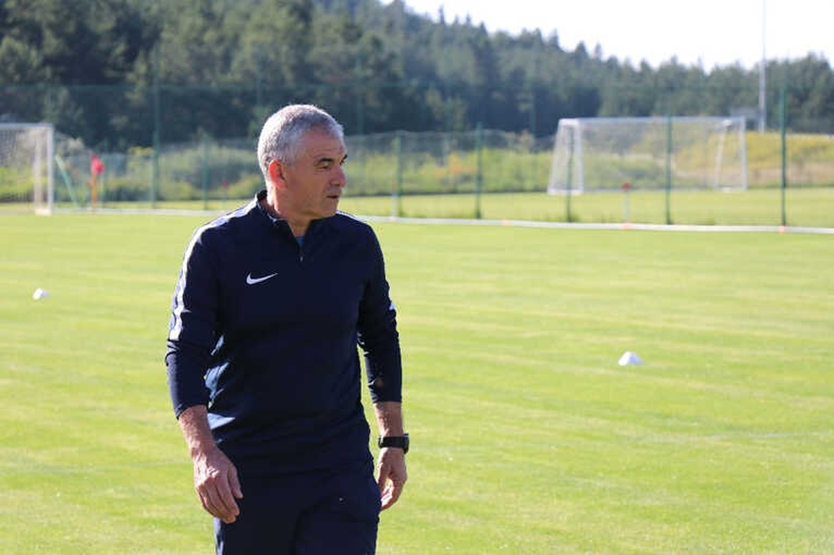 Atiker Konyaspor Yeni Sezon Hazırlıklarına Eto\'o\'suz Başladı