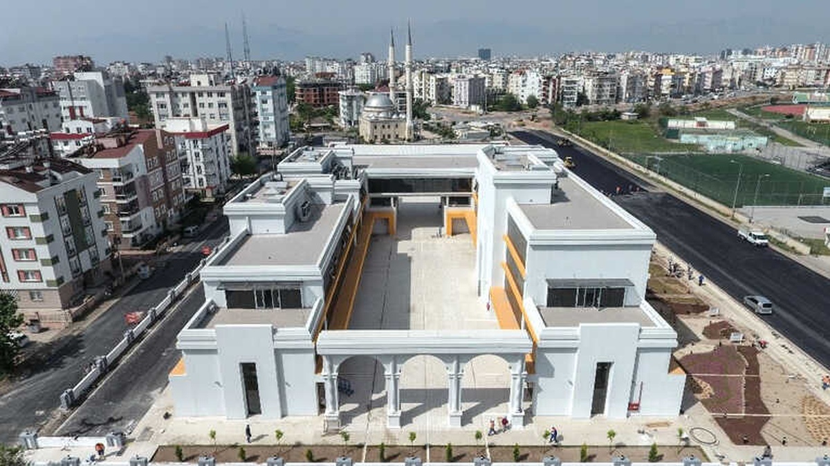 Avrupa\'nın En Büyük Sivil Toplum Merkezinde 2.aşamaya Gelindi