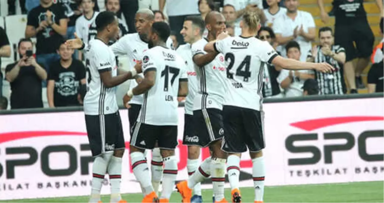 Beşiktaş\'ın Yeni Sezon Formaları Basına Sızdı