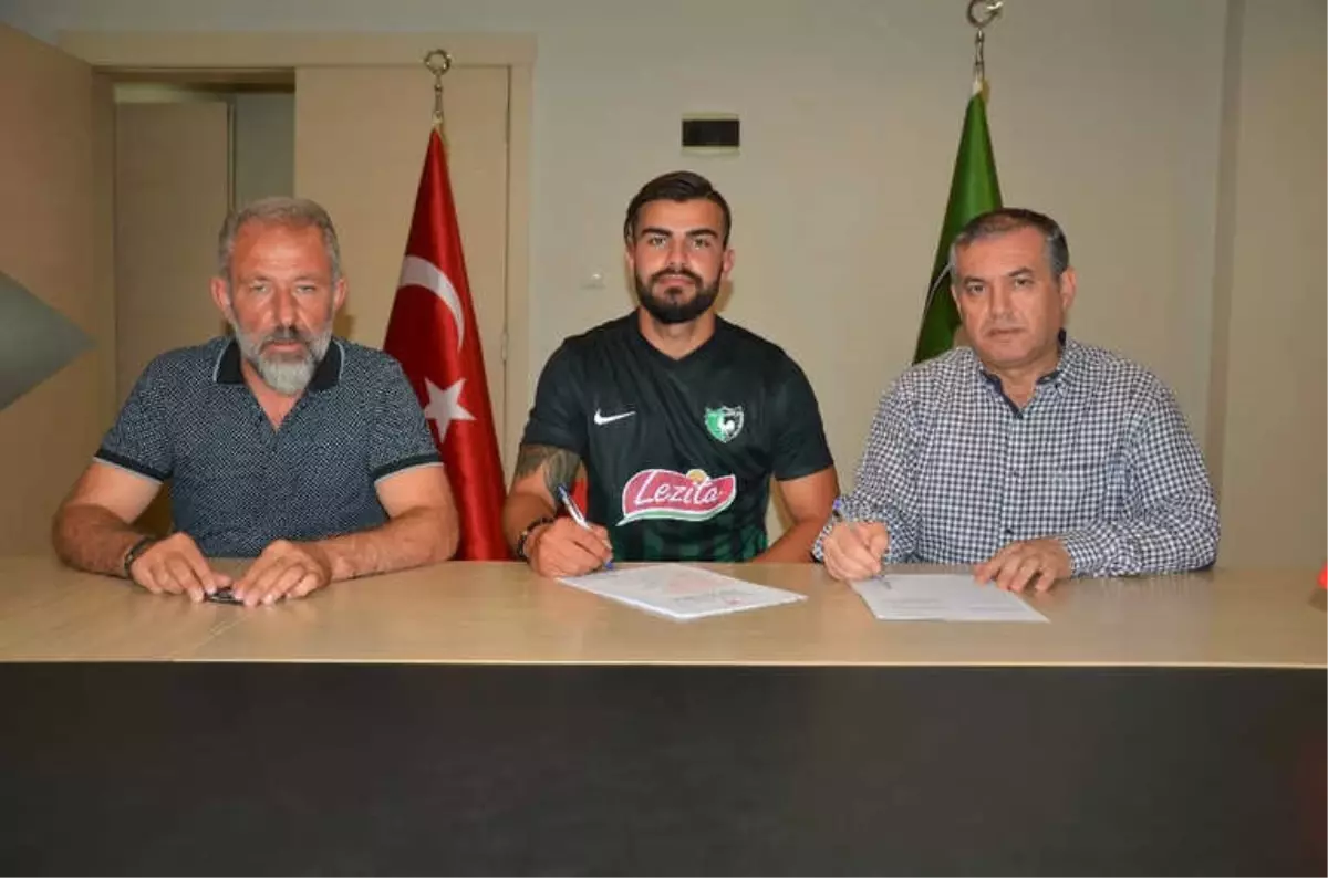 Denizlispor, Abdülkerim Bardakçı\'yı Kiralık Olarak Renklerine Bağladı