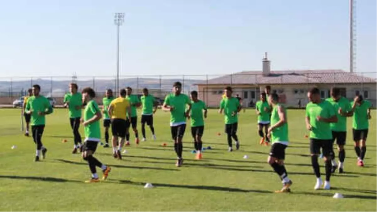 Denizlispor, Yeni Sezona Afyon\'da Hazırlanıyor