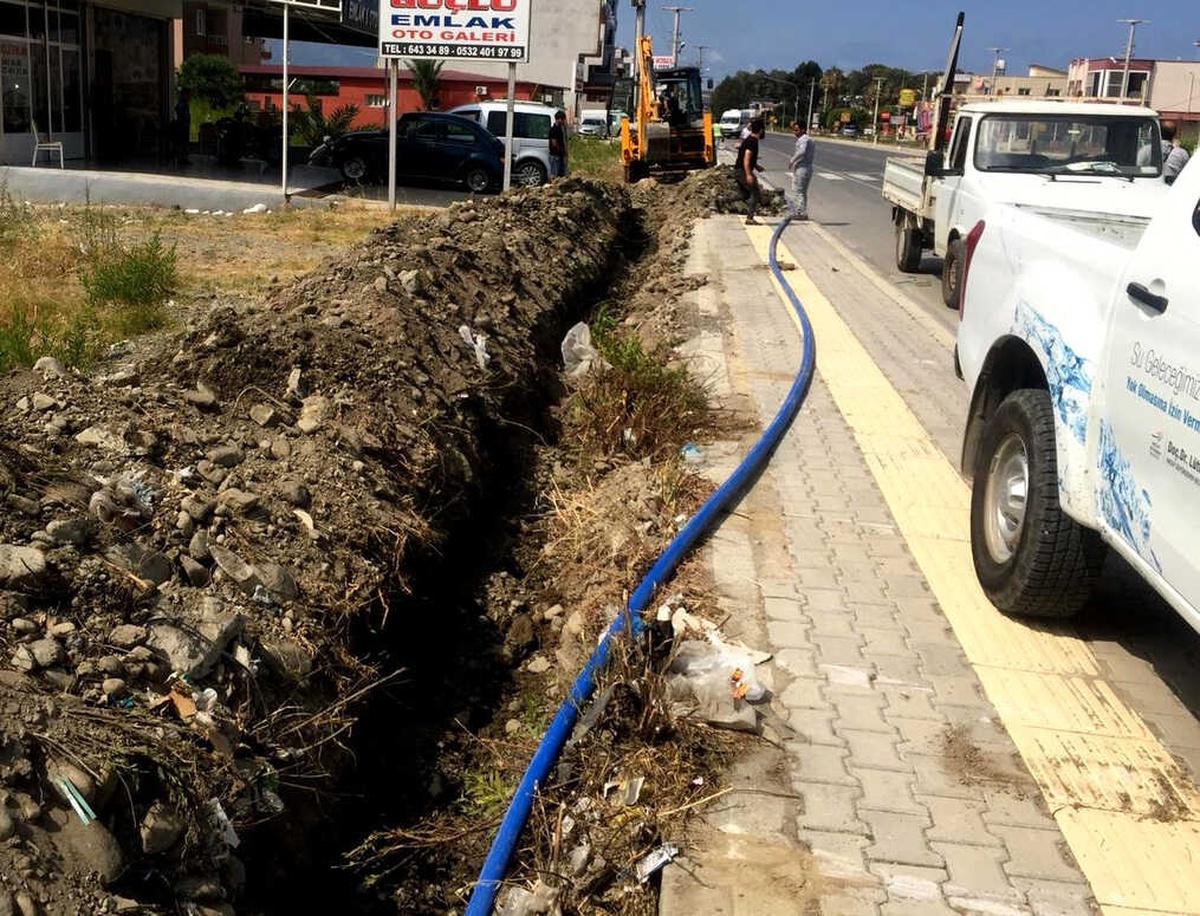Eski İçme Suyu Abone Şebekeleri Yenileniyor