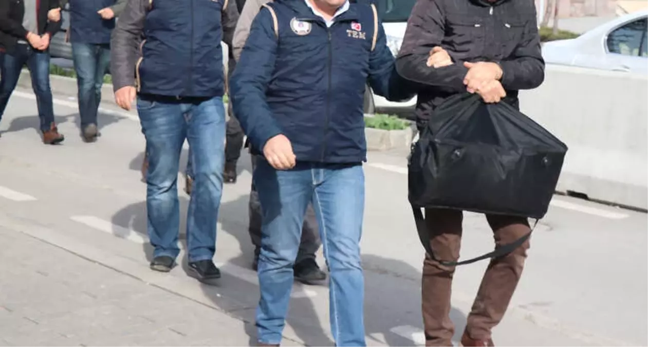 Kripto Fetö/pdy Operasyonu: 12 Muvazzaf Asker Gözaltında