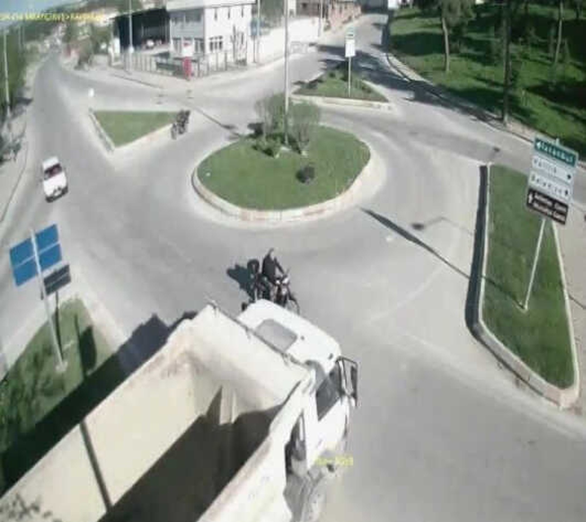 Edirne\'de Feci Kaza Kamerada