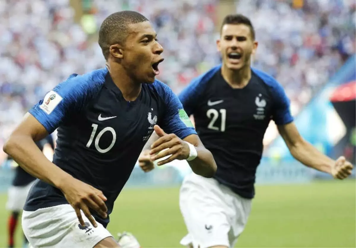 Real Madrid, Kylian Mbappe\'yi Yalanladı