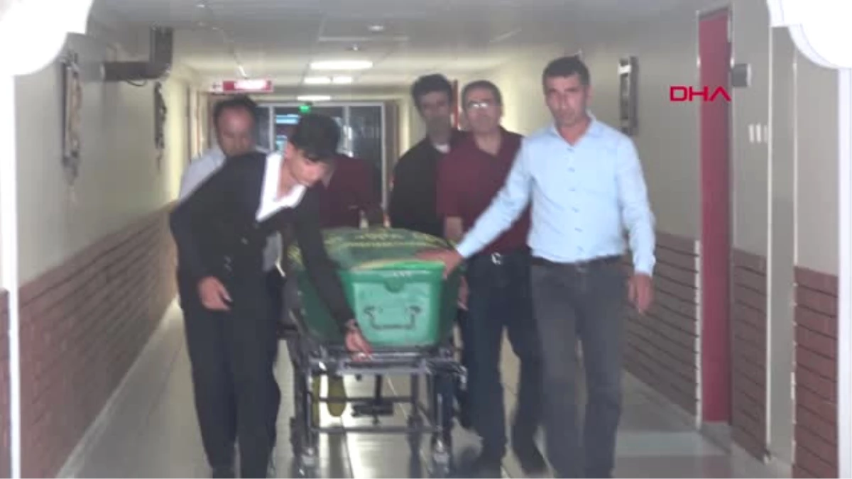 Sivas 4 Tabutta, 5 Cenaze Ankara\'ya Gönderildi Hd
