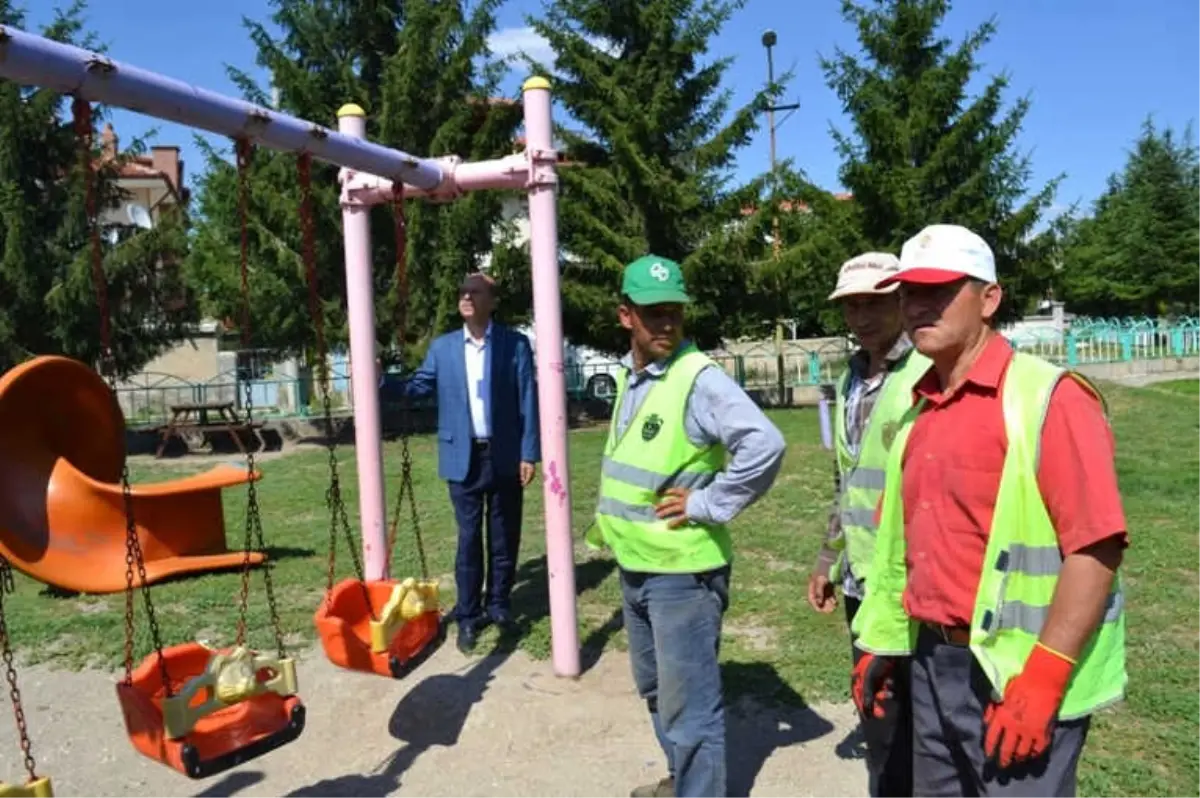 Şuhut Belediyesinden Çocuklara Jest