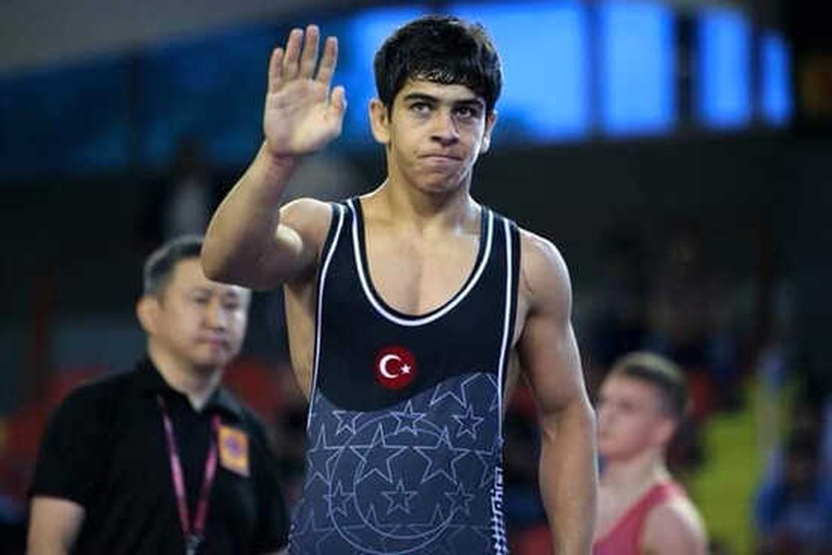 Dünya Yıldızlar Serbest Şampiyonası\'nda Hamza Alaca Tarih Yazdı