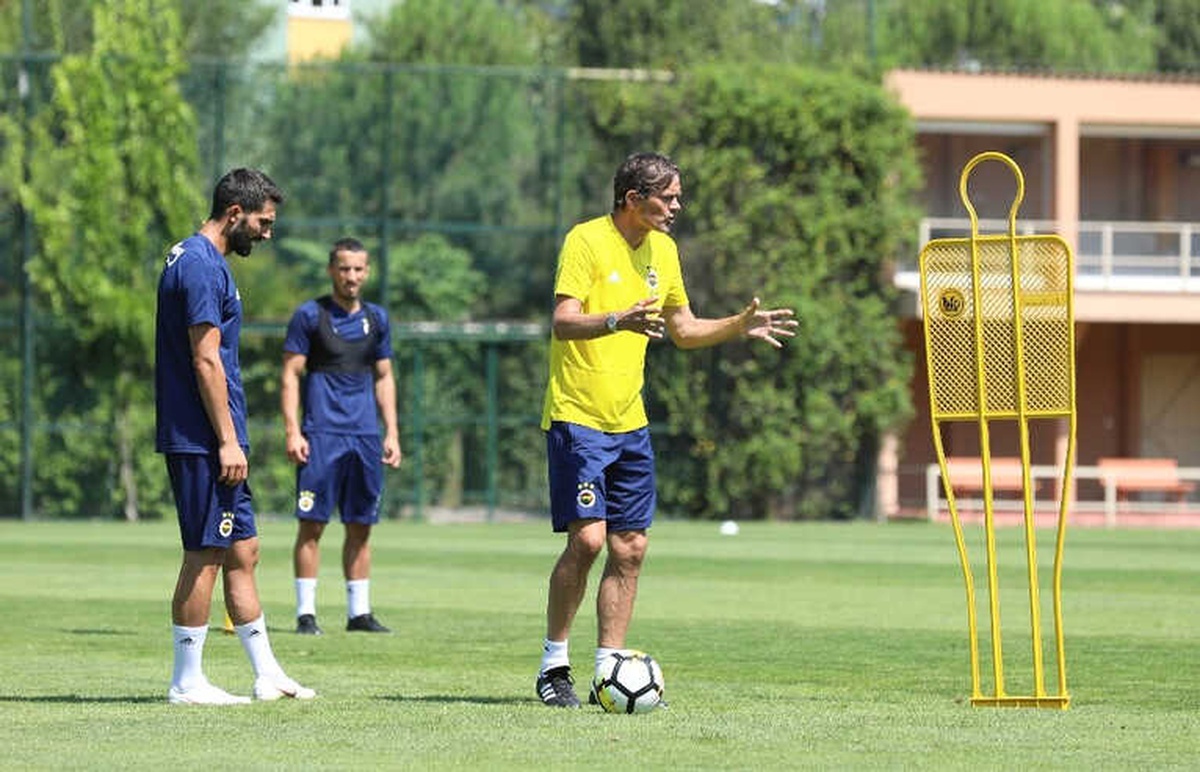 Fenerbahçe\'de Yeni Sezon Hazırlıkları Sürüyor