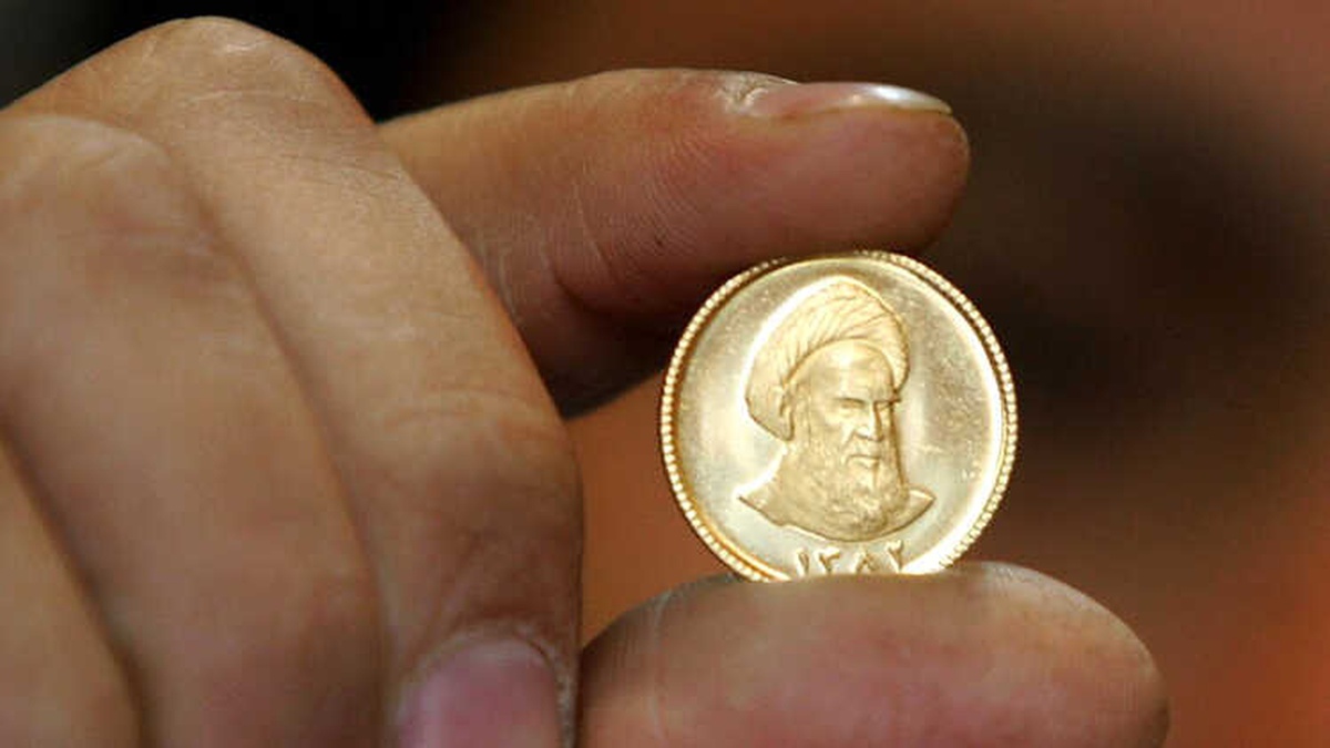 İran\'da Bazı Merkez Bankalarından Daha Fazla Altın Stoklayan \'Sikkelerin Sultanı\' Gözaltında