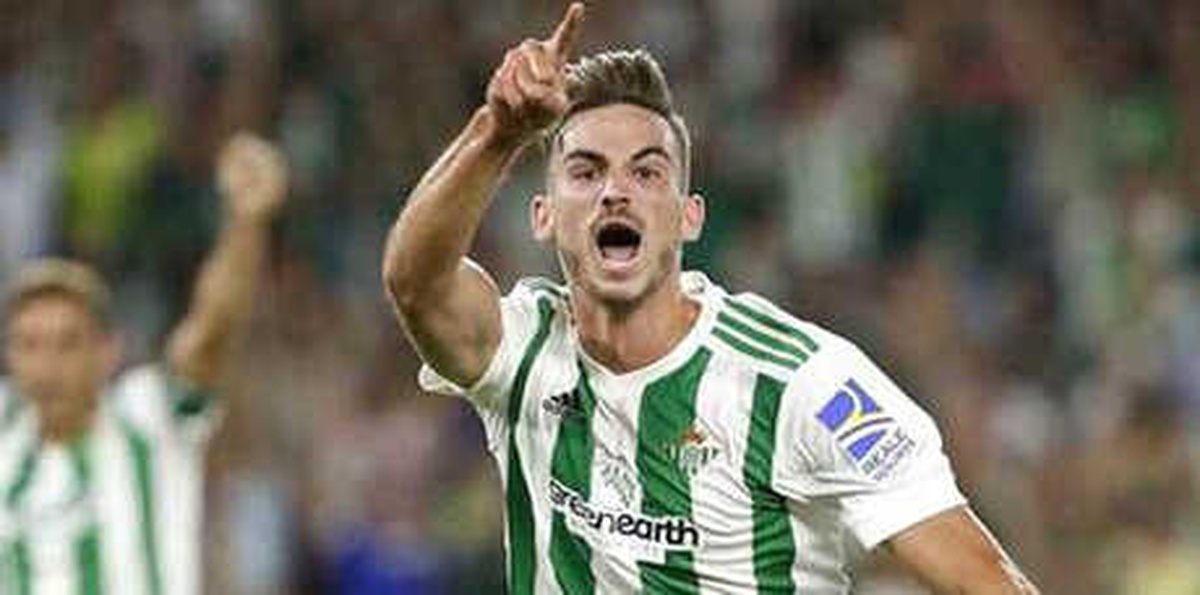 Napoli, Real Betis\'ten Fabian Ruiz\'i Kadrosuna Kattı