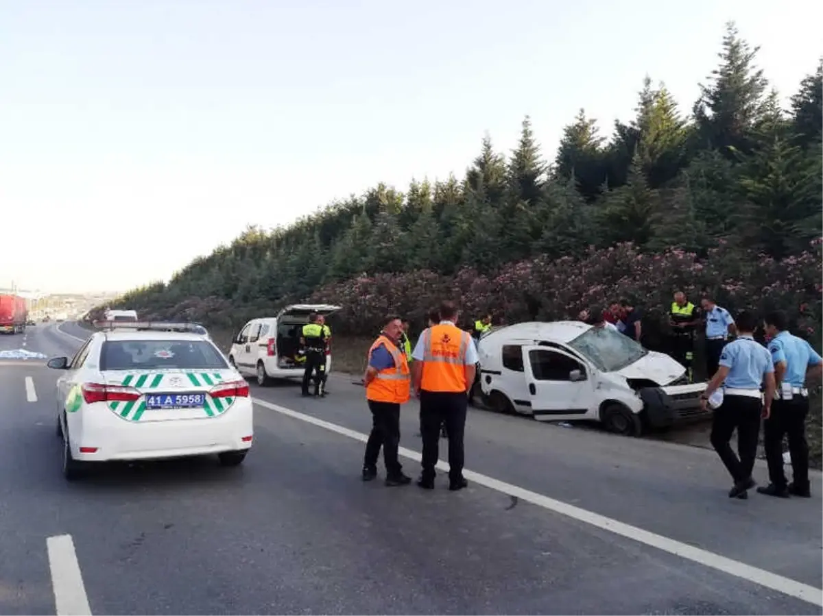 Polisten Kaçan Hırsızlar Kaza Yaptı: 1 Ölü 1 Yaralı