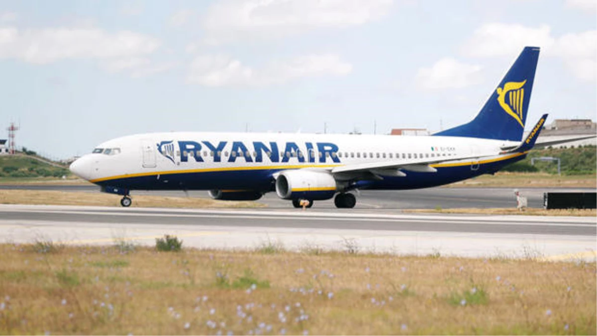 Ryanair\'in Kabin Görevlileri Greve Gidiyor