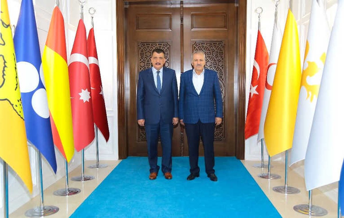 Şahin\'den Gürkan\'a Övgü