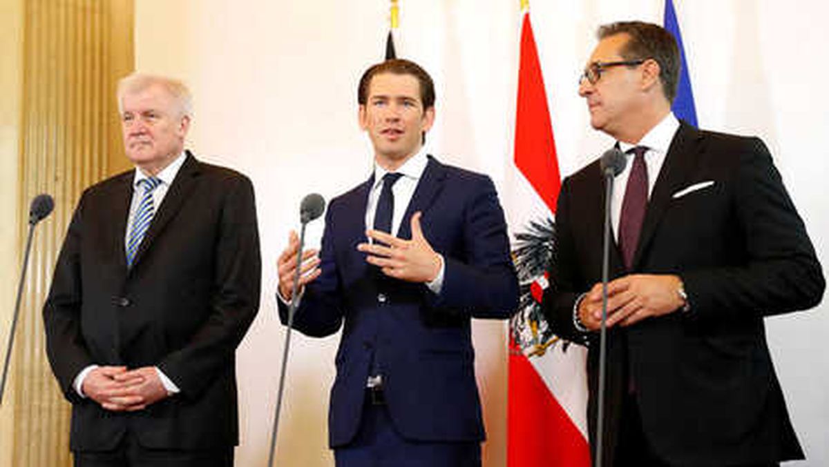 Seehofer, İkna Turuna Avusturya\'dan Başladı