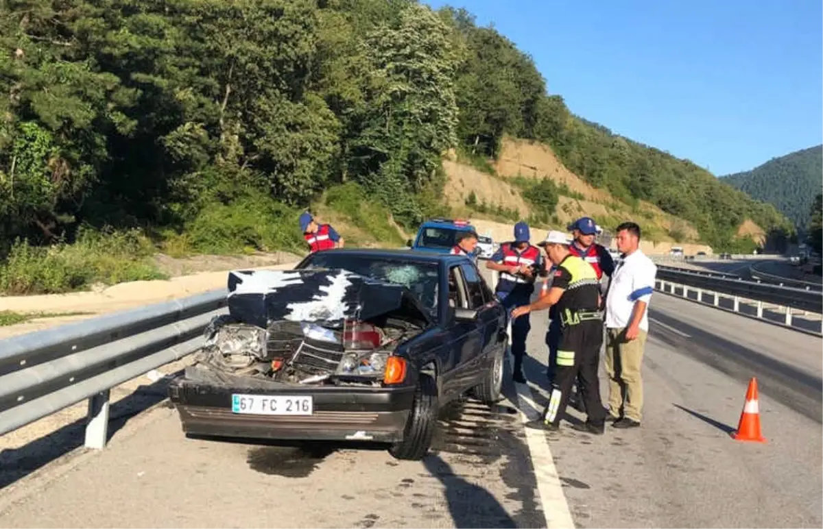 Zonguldak\'ta Trafik Kazası: 2 Yaralı