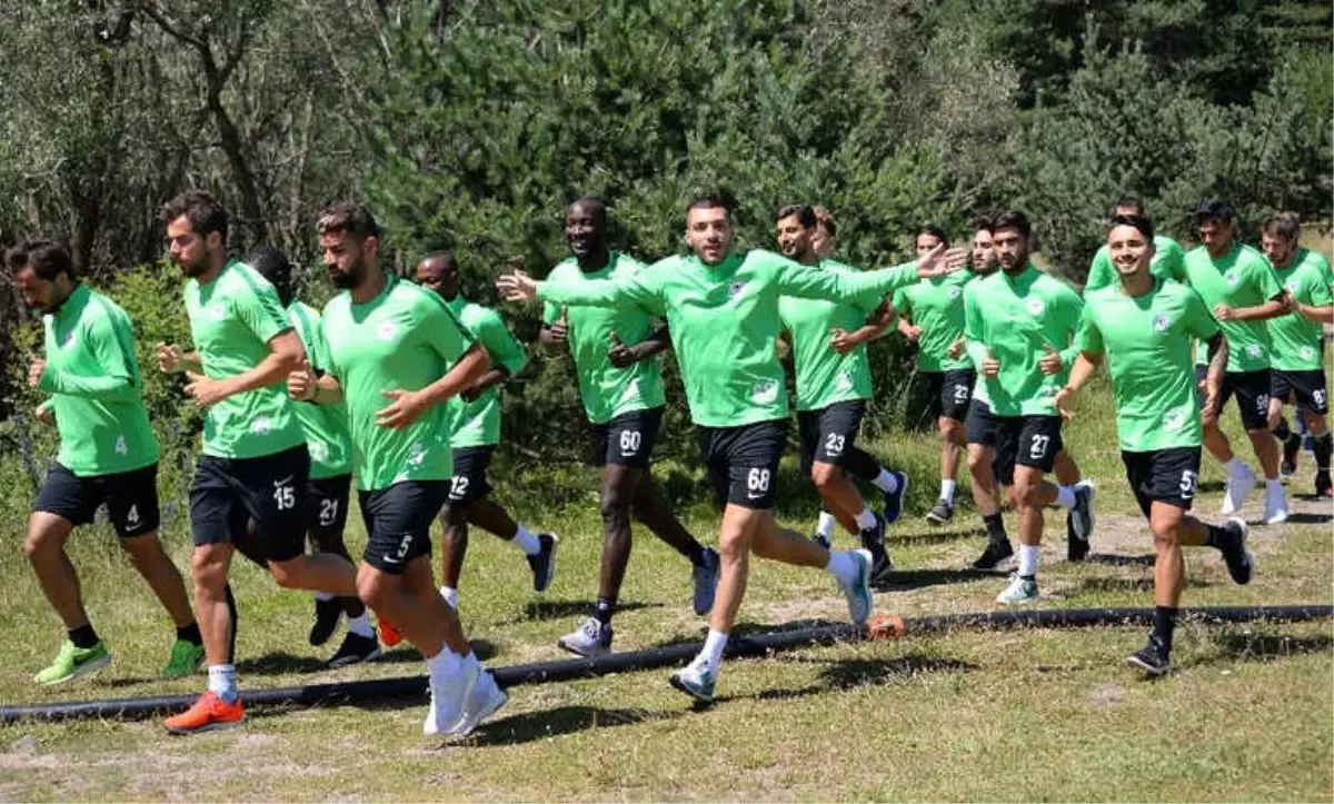 Atiker Konyaspor Bolu Kampındaki Hazırlıklarına Devam Ediyor