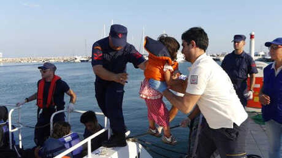 Çanakkale\'de 64 Kaçak Göçmen Yakalandı