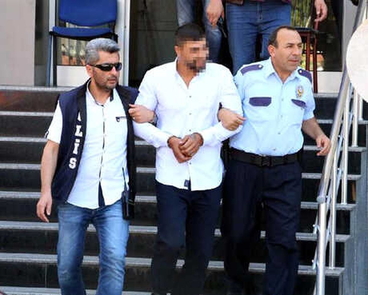 Çok Sayıda Suçtan Aranan Şüpheli, Yakalanarak Tutuklandı