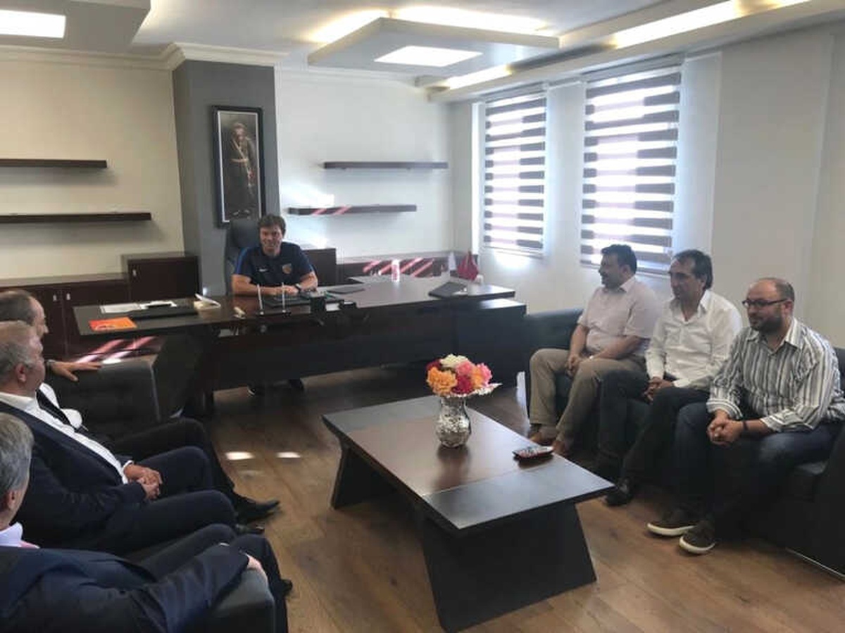 Lokantacılar ve Pastacılar Odasından Kayserispor\'a Ziyaret