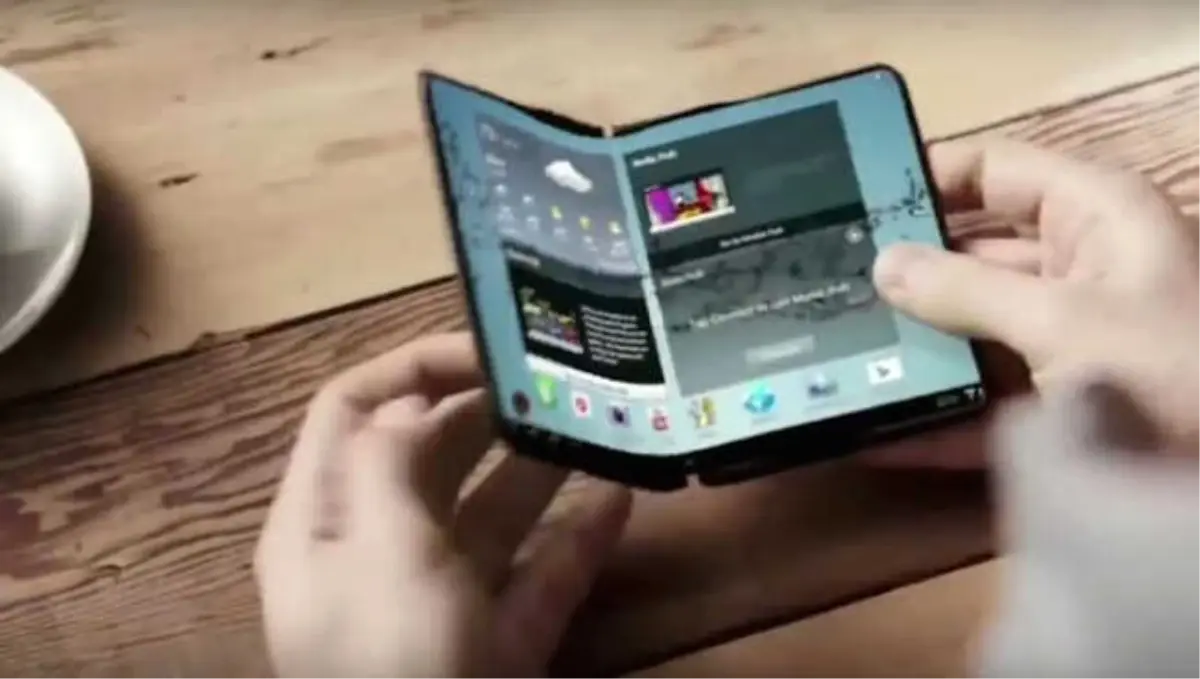 Samsung Katlanabilir Telefonlar İçin Kavisli Batarya Üretmiş Olabilir