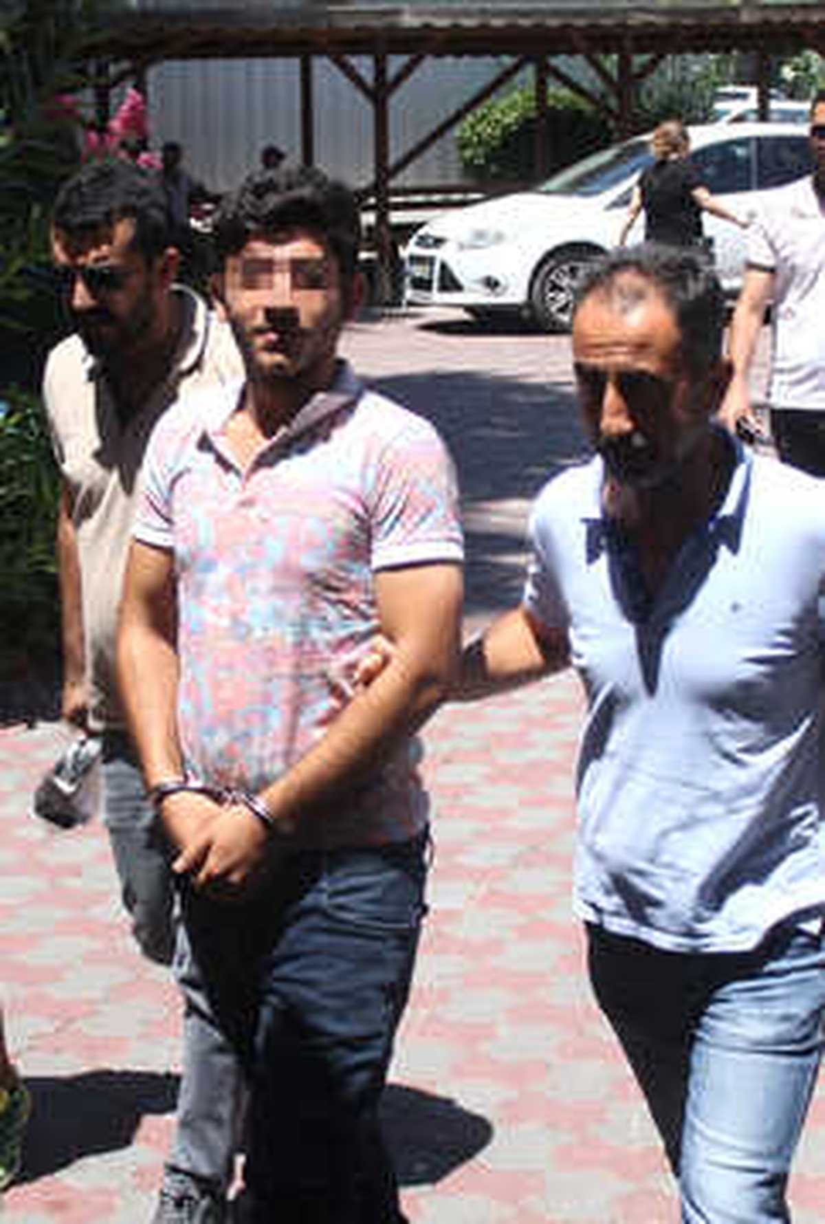 Antalya\'da Hırsızlık Zanlısı Tutuklandı