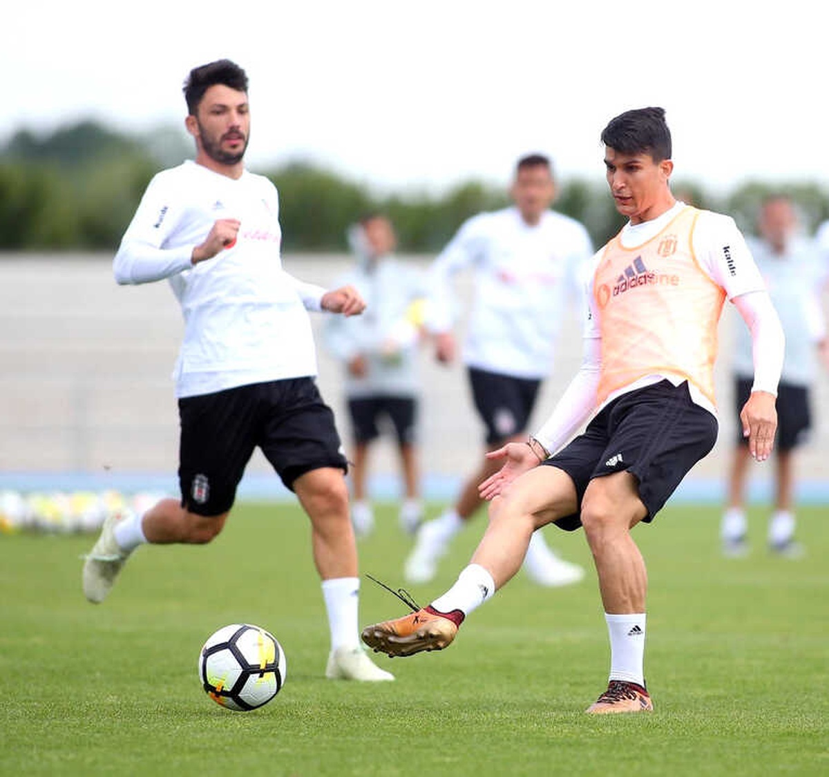 Beşiktaş\'ın Slovakya Kampı Sürüyor