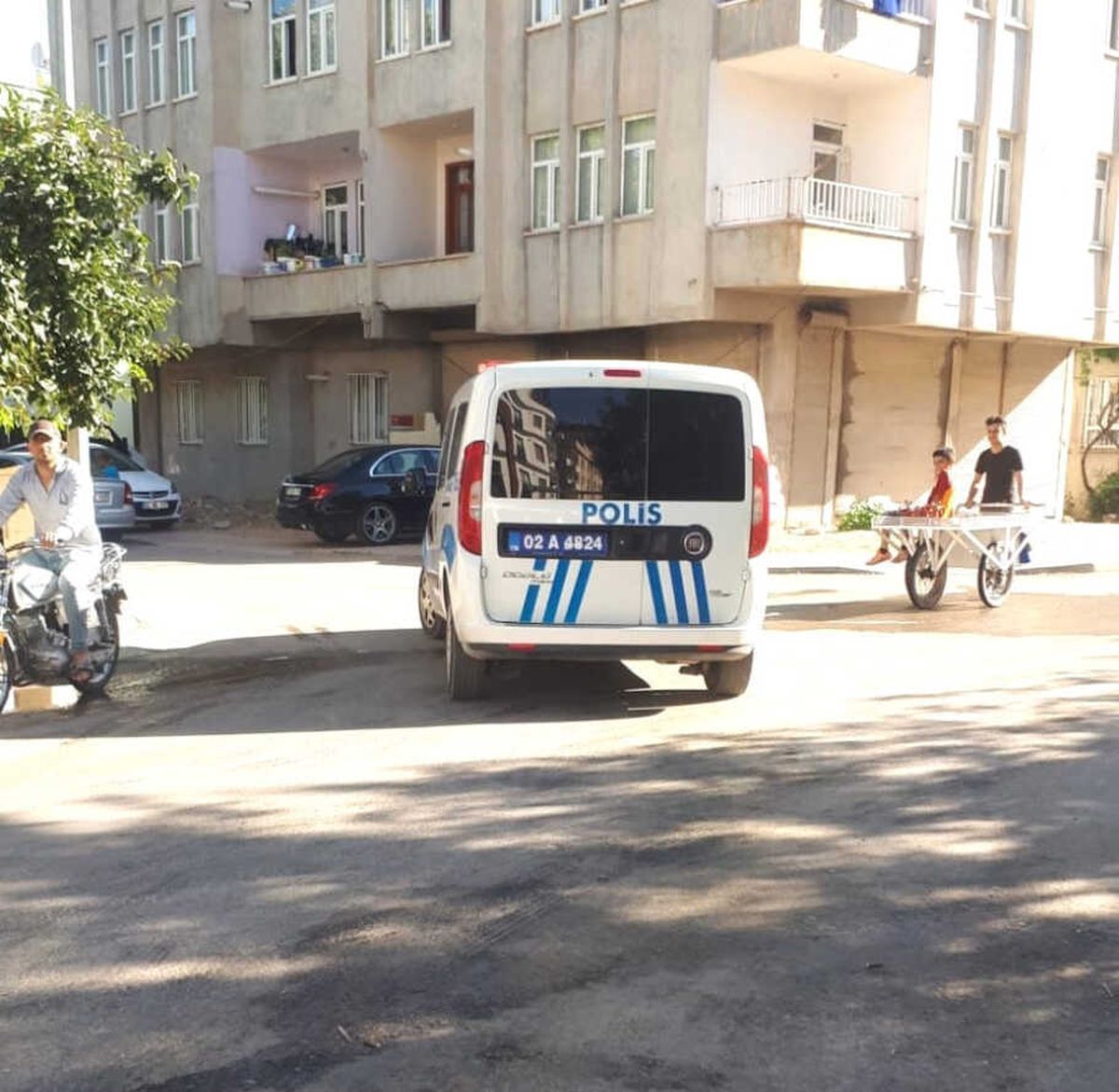 Çeşitli Suçlardan Aranan 21 Şahıs Yakalandı