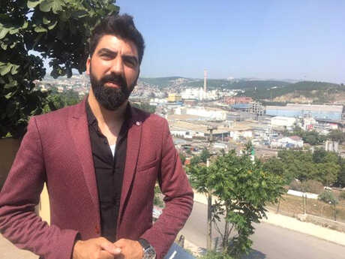 Dilovası\'ndaki Çevre Kirliliğini Şarkı Yaptı