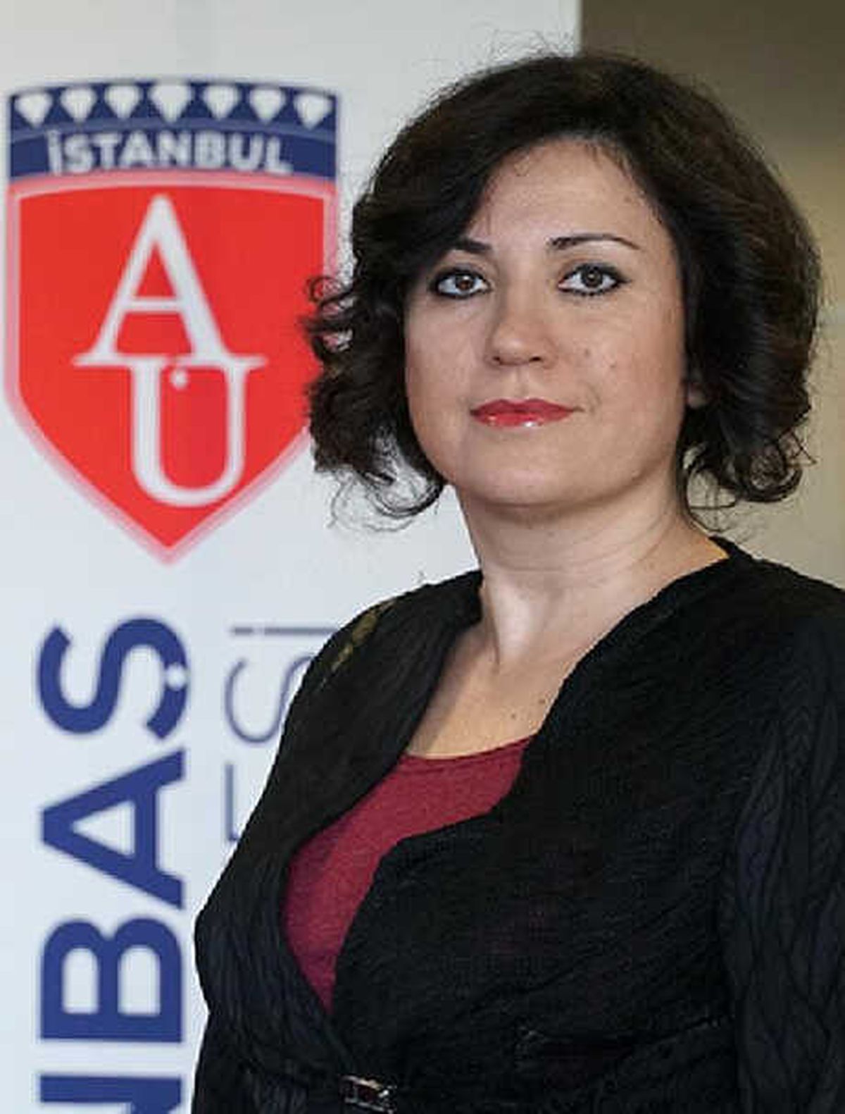 Dr. Öğr. Üyesi Özge Seçmeler: Tüketici Ürün Etiketlerini İyi Okumalı