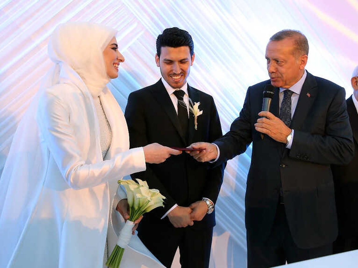 Erdoğan, Numan Kurtulmuş\'un Kızının Nikah Törenine Katıldı