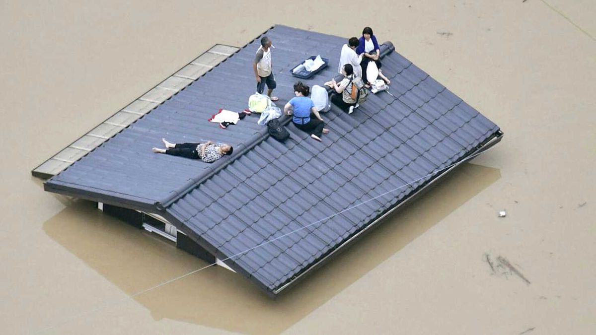 Japonya\'da Sel Felaketi Onlarca Can Aldı, Çok Sayıda Kayıp Var
