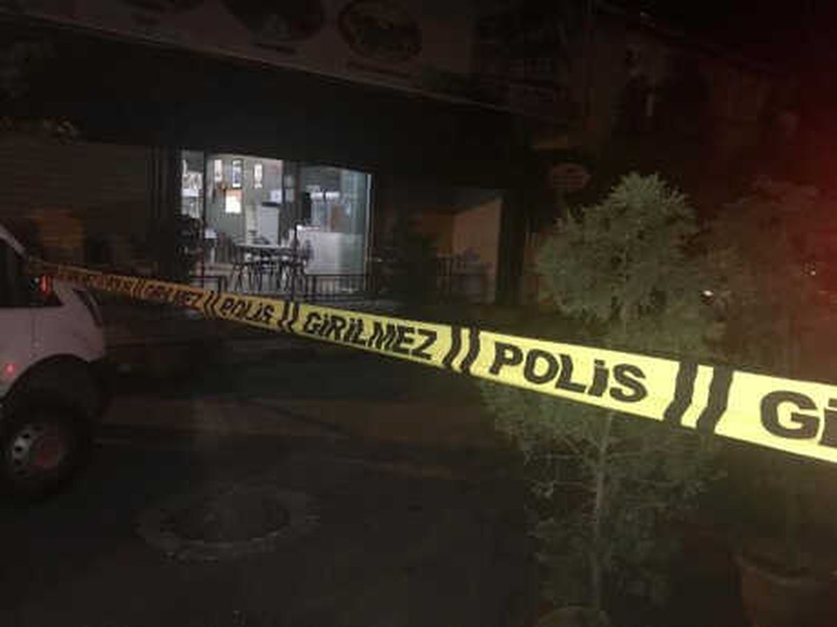 Kafede Bıçaklı Kavga: 1 Ölü