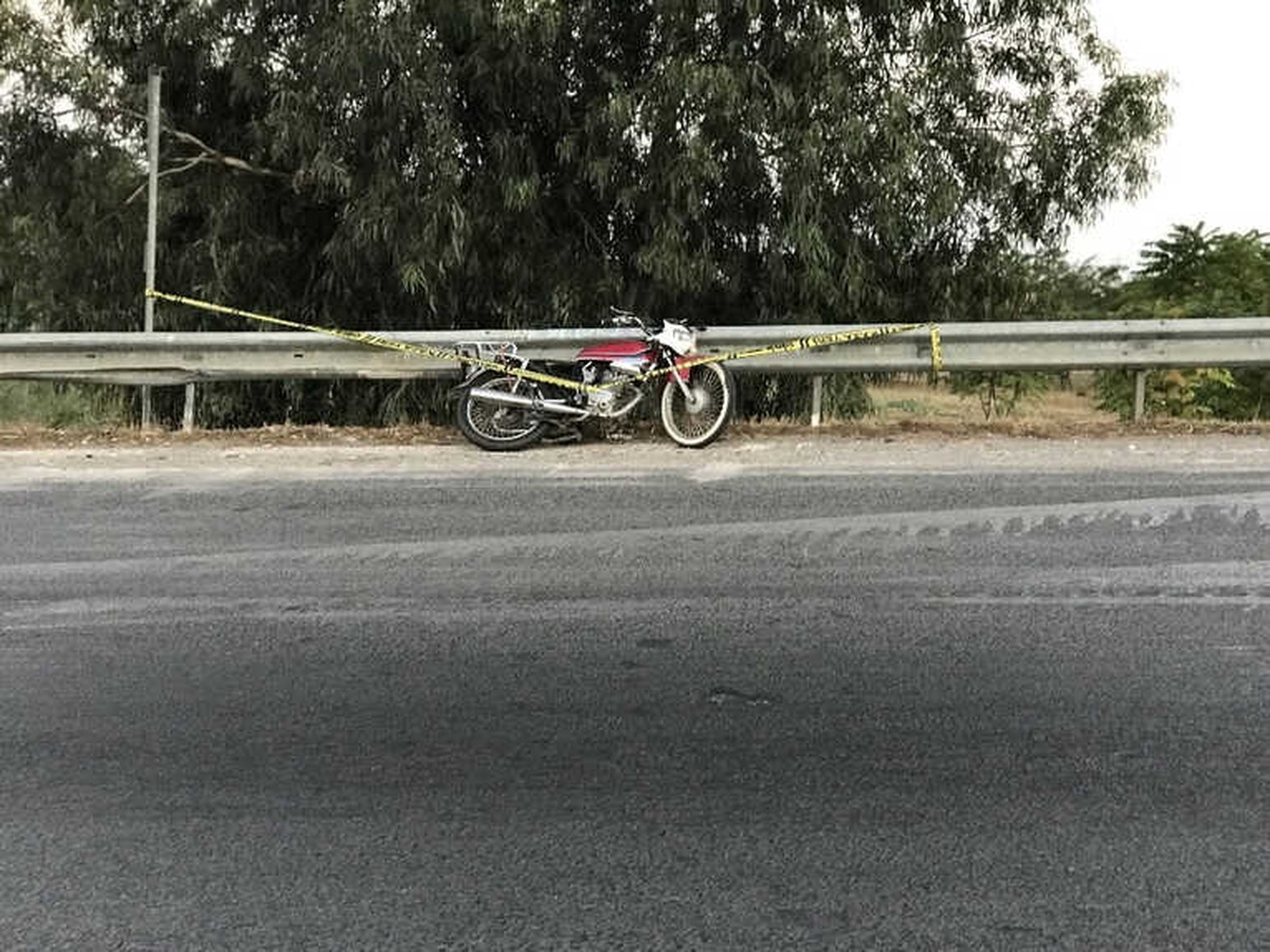 Kontrolden Çıkan Motosiklet Bariyerlere Çarptı: 1 Ölü, 1 Yaralı
