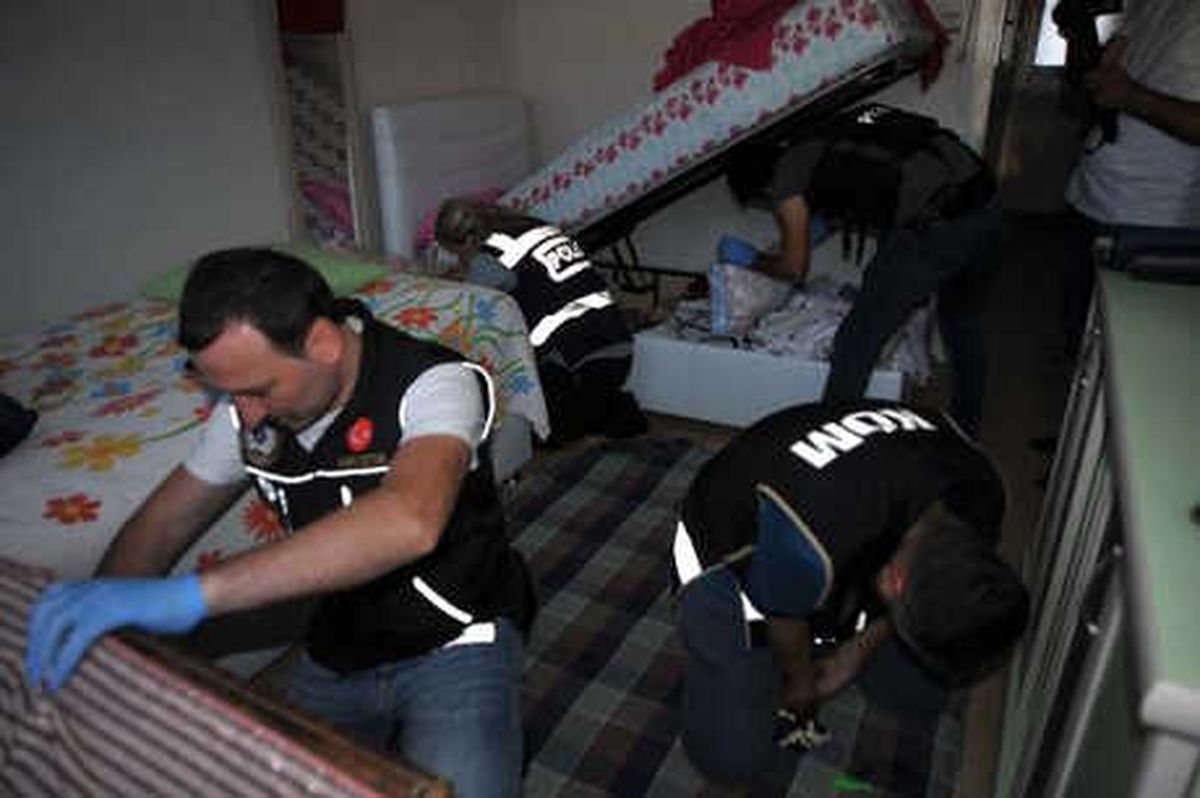 Silah Kaçakçılığı Operasyonunda 9 Tutuklama