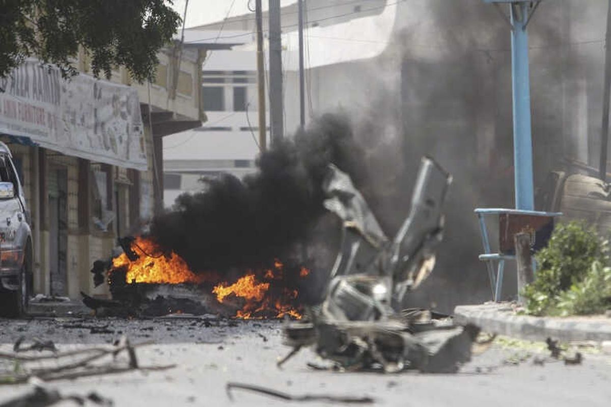Somali\'deki Saldırıda En Az 10 Kişi Hayatını Kaybetti