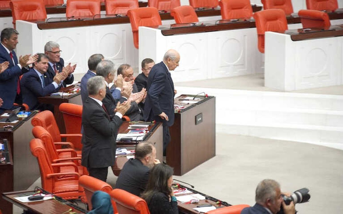 TBMM\'de Yemin Töreni Devam Ediyor