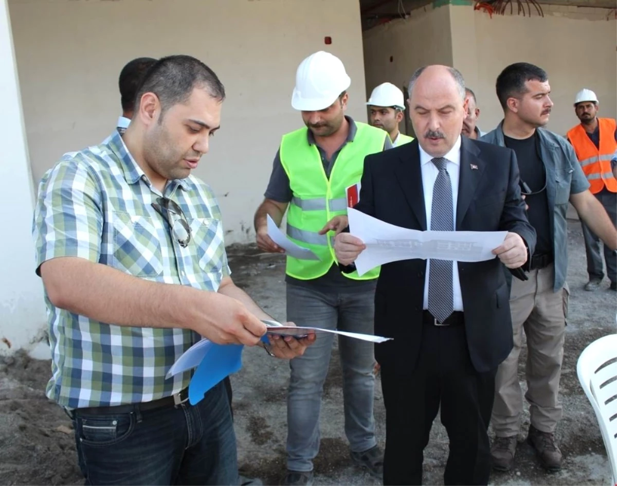 Vali Coşkun, Hizmet Binaları İnşaatlarını Denetledi