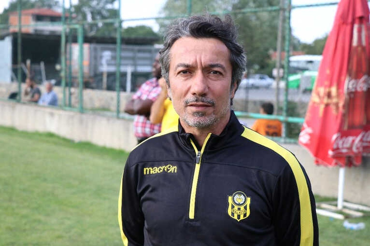 Yeni Malatyasporlu Oyuncu Adem Büyük\'ün Kaburgası Kırıldı