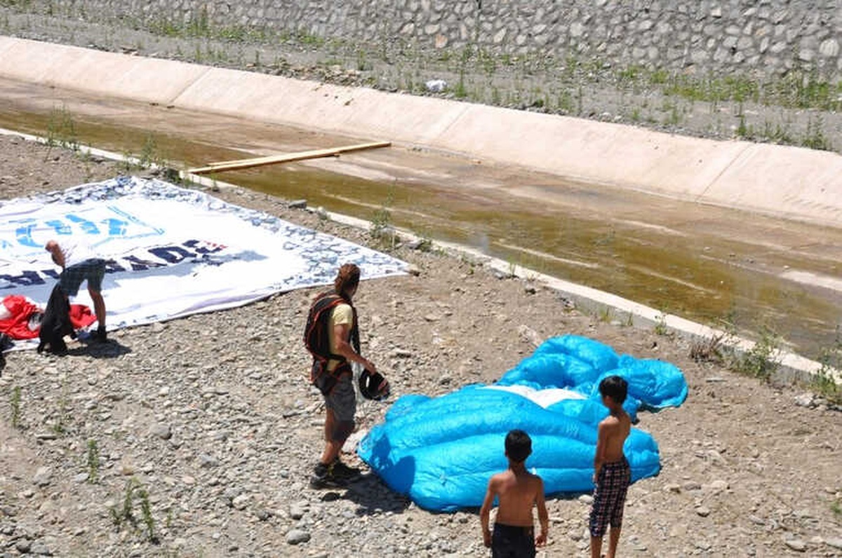 Boyabat\'ta 40 Kızlar 40 Atlayış Extrem Sporları