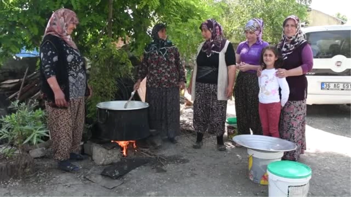 Köylü Kadınlar "Çeçil Peyniri" Üretimine Başladı