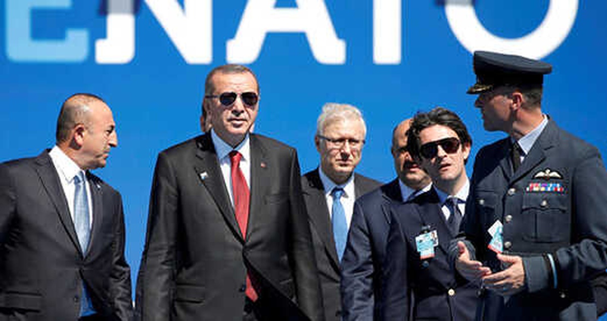 ABD NATO Temsilcisi\'nden Çarpıcı Türkiye Çıkışı: Rusya, Bizden Koparmaya Çalışıyor