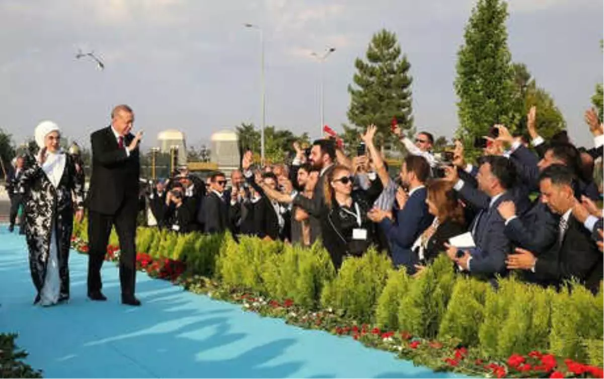 Cumhurbaşkanı Erdoğan: Cumhuriyeti Şahlandırma Sözü Veriyoruz