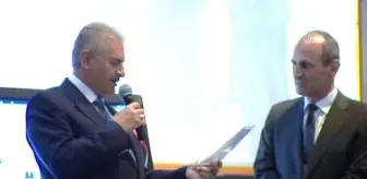 Cumhurbaşkanlığı Kabinesi - (Arşiv) Ulaştırma ve Altyapı Bakanı Cahit Turhan