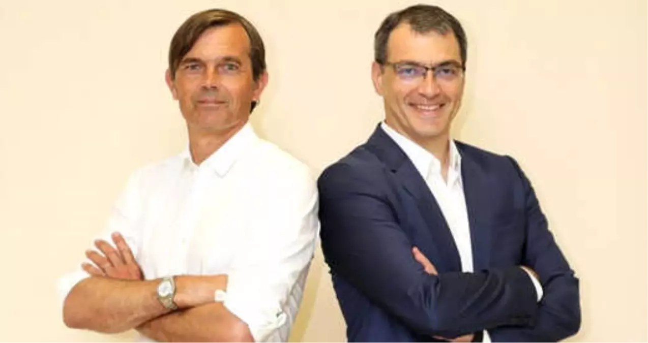 Fenerbahçe Sportif Direktörü Comolli\'den Taraftara Transfer Müjdesi