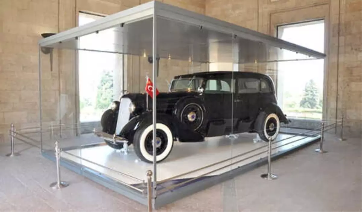 İş Bankası\'ndan Atatürk\'ün Otomobillerinin Korunmasına Katkı
