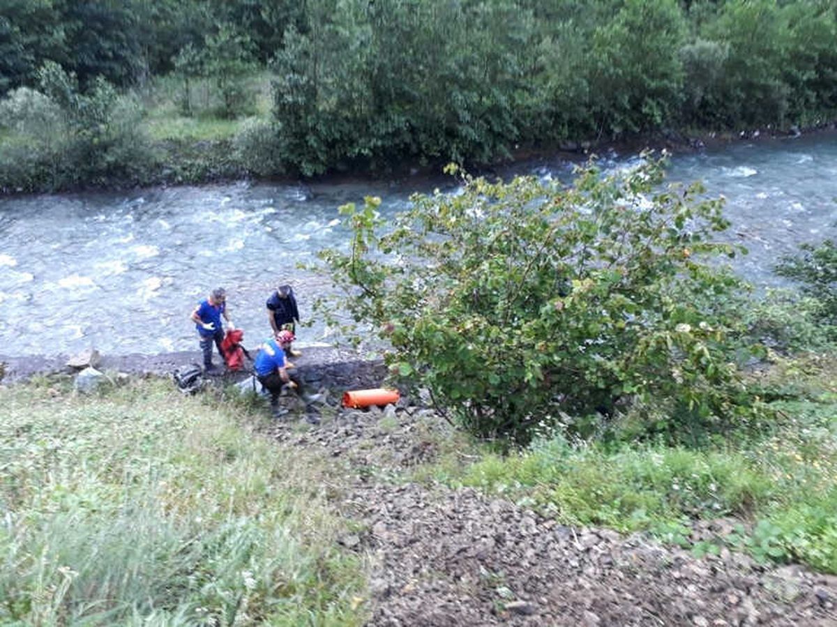 Trabzon\'da Yayla Dönüşü Trafik Kazası: 2 Ölü