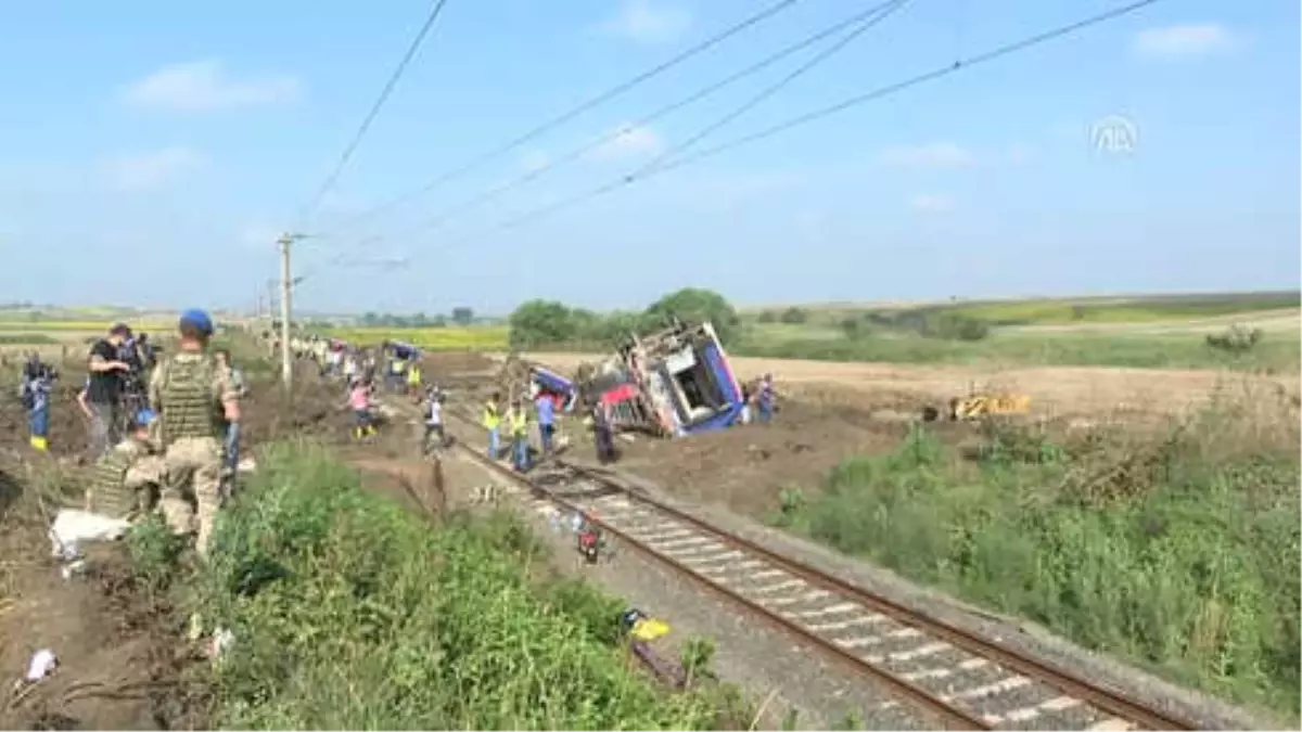 Tren Kazası - Enkaz Kaldırma ve Onarım Çalışmaları (2)