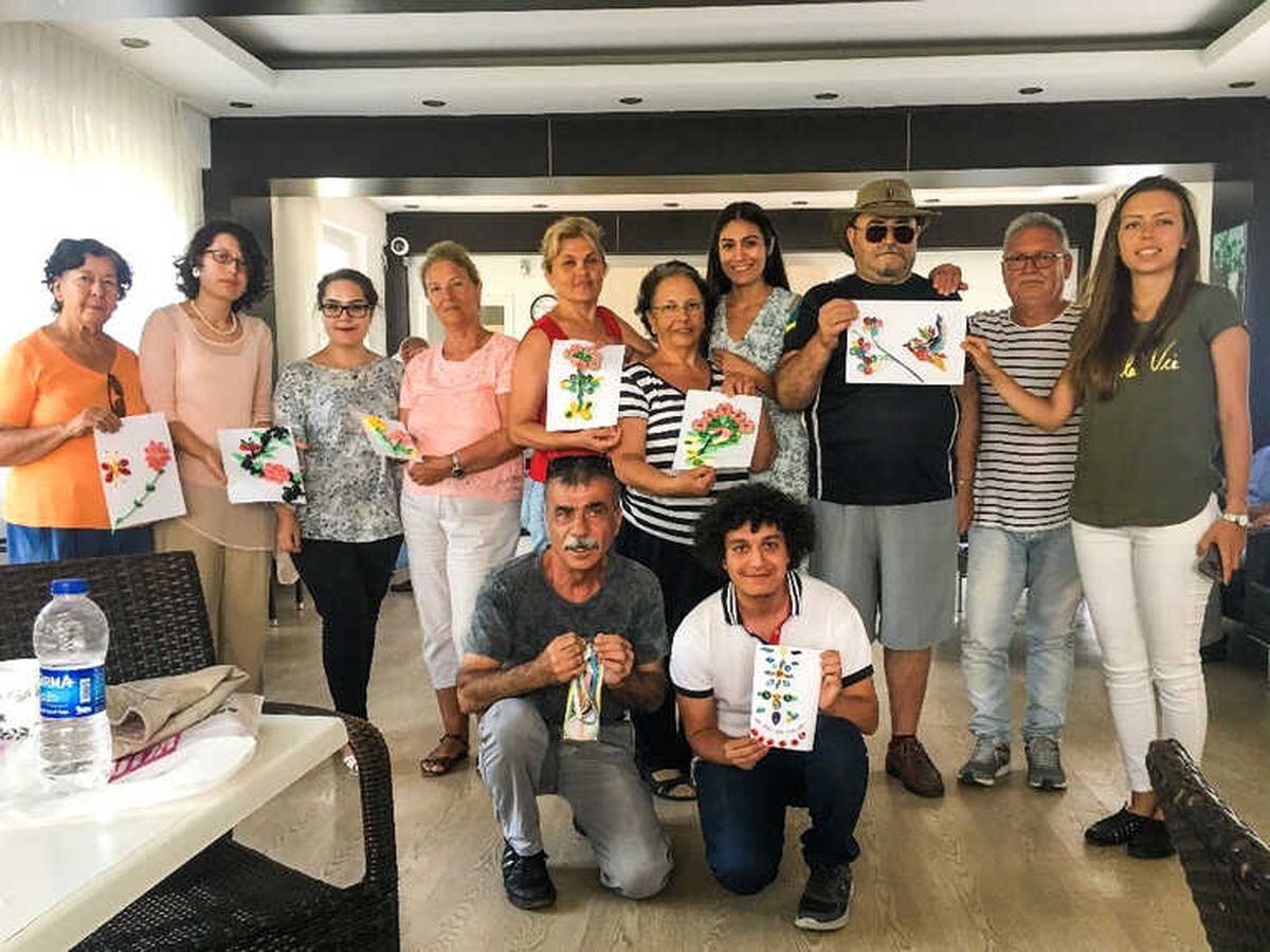 Yaşlı Evi\'nde Quilling Etkinliği